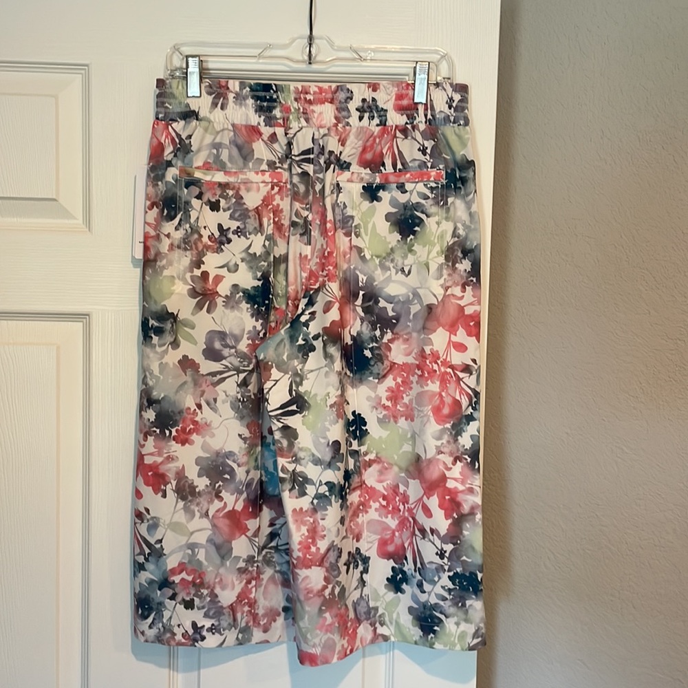 Athleta Savannah Bermuda Short - Picture 7 of 15